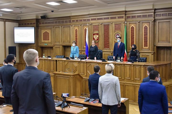 Молодежный парламент поддержал инициативу Лиги студентов о введении студенческого тарифа в общественном транспорте Казани