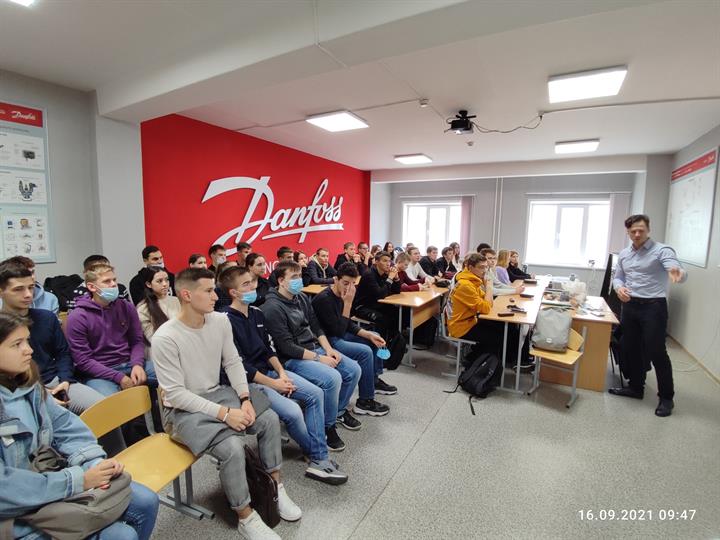 Компания «Данфосс» провела мастер-класс для студентов кафедры ПТЭ